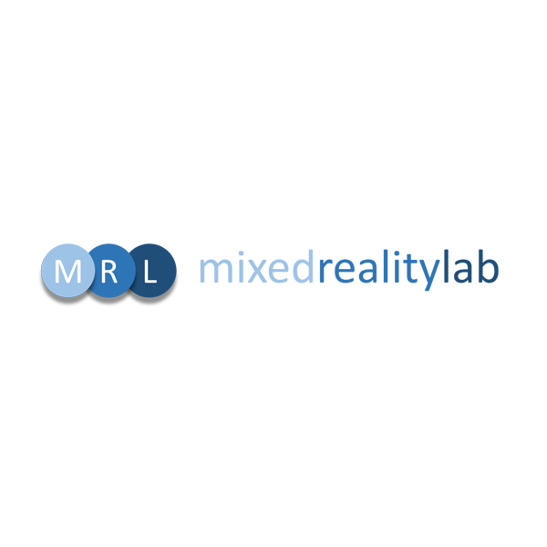 Logo der Mixed Reality Lab. Von links nach rechts bestehend aus dem Buchstaben M, R, L und dem dazugehörigen Schriftzug in drei dünkler werdenden blautönen.